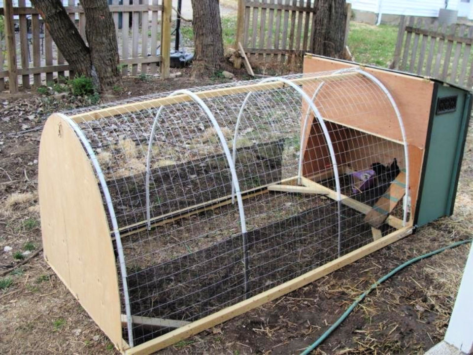 10 Free DIY PVC Chicken Tractor Plans How To Build