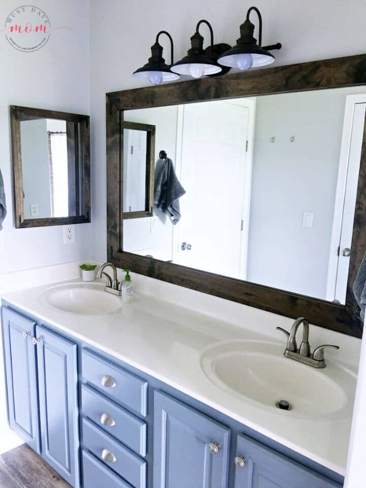 15 Best DIY Vanity Mirror Ideas To Craft Your Own