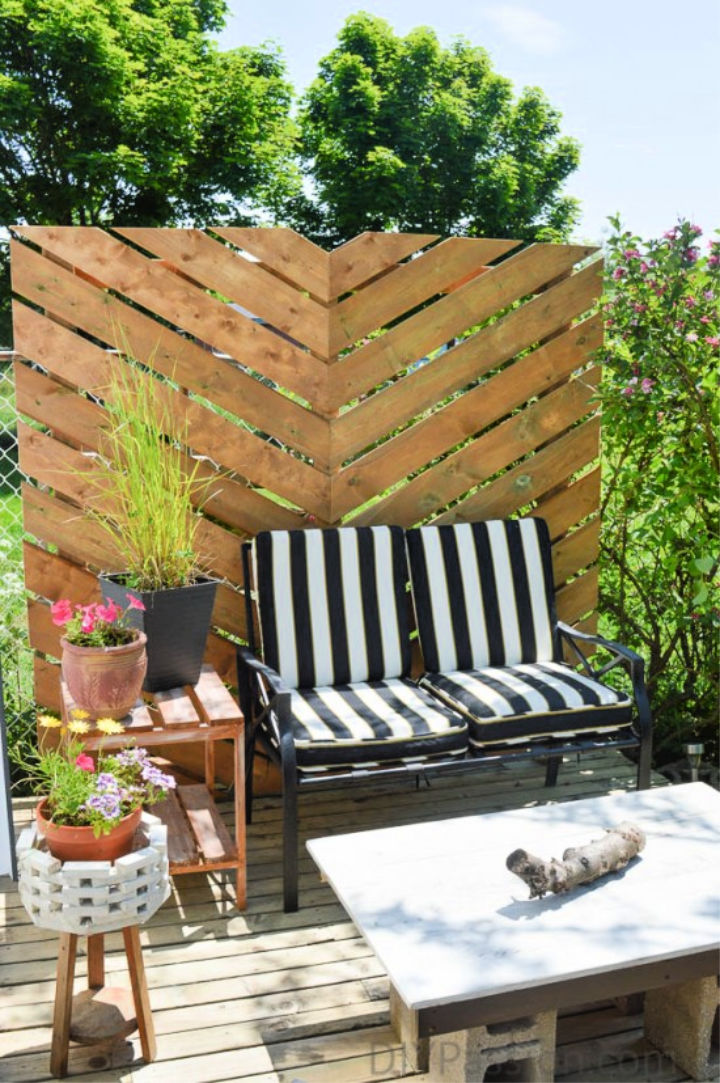 50 DIY Outdoor Privacy Screen Ideas You Can Build By Yourself