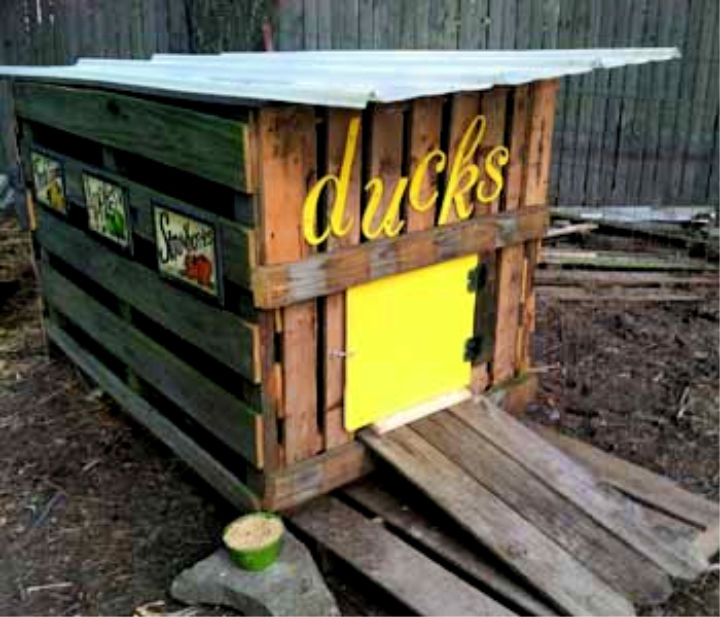 22-free-diy-duck-house-plans-with-detailed-instructions