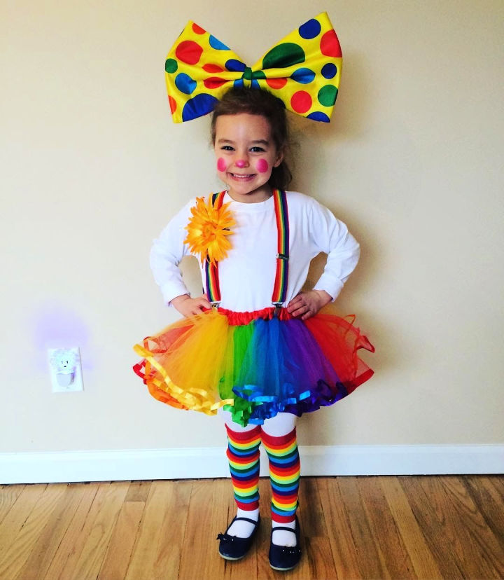 20 Unique DIY Clown Costume Ideas • Its Overflowing