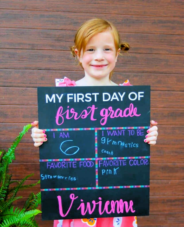 32 Free Printable First Day of School Signs For All Grades