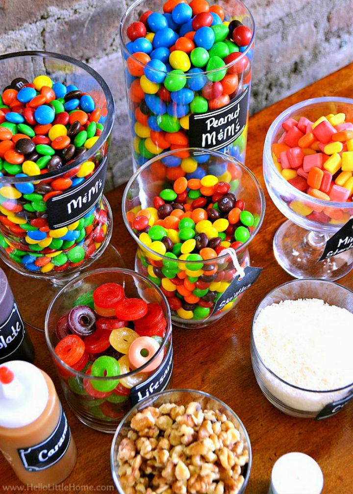 25 Easy Candy Bar Ideas for Party on a Budget