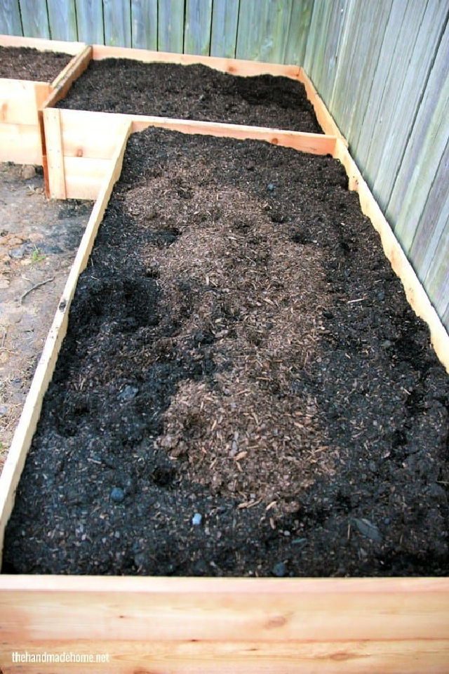 10 Free DIY Cedar Raised Garden Bed Plans To Build